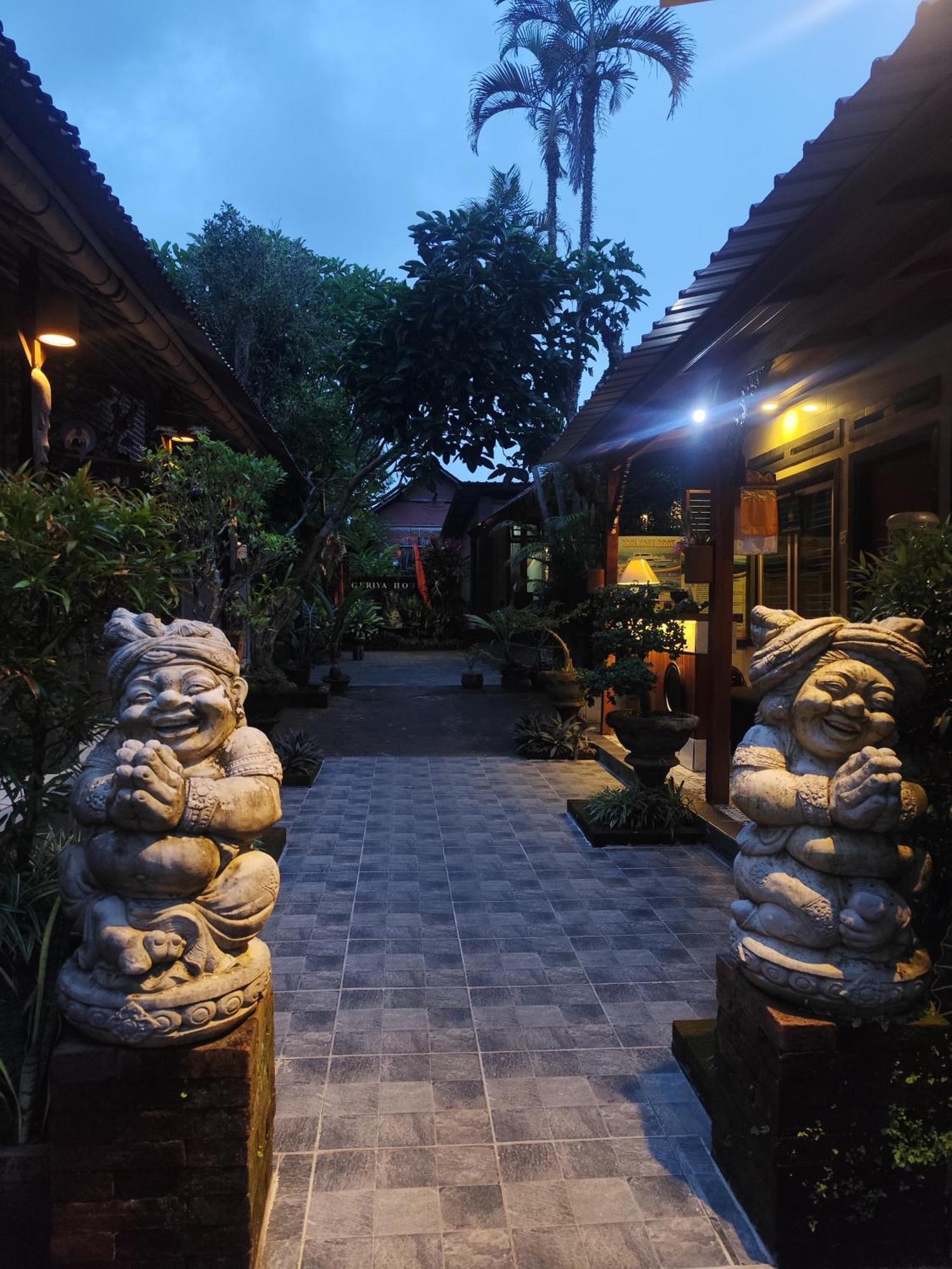 Homestay Geriya House